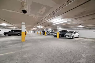 500 W Huntington Commons Rd, Mount Prospect, IL 60056 - Photo 22