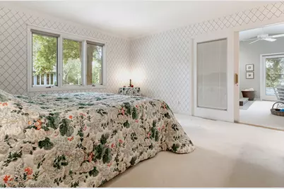 4704 Daniel Drive, Crystal Lake, IL 60014 - Photo 10