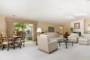 4704 Daniel Dr, Crystal Lake, IL 60014 - Photo 8