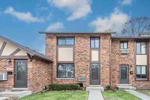 18W063 14th St, Villa Park, IL 60181 - Photo 2