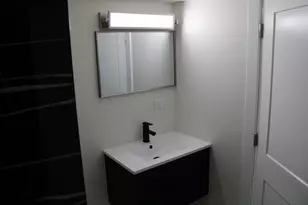 8312 S Kenwood Ave, Chicago, IL 60619 - Photo 22