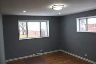 8312 S Kenwood Ave, Chicago, IL 60619 - Photo 12