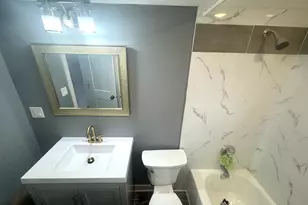 8312 S Kenwood Ave, Chicago, IL 60619 - Photo 18