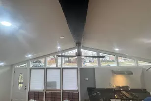 8312 S Kenwood Ave, Chicago, IL 60619 - Photo 6