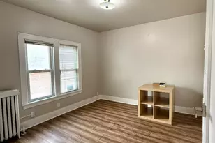 943 W Galena Blvd, Aurora, IL 60506 - Photo 4