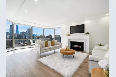 1310 N Ritchie Court #27B, Chicago, IL 60610 - Photo 2