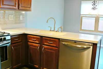 40 Sarahs Grove Lane, Schaumburg, IL 60193 - Photo 8