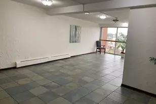 2200 S Stewart Ave, Lombard, IL 60148 - Photo 2