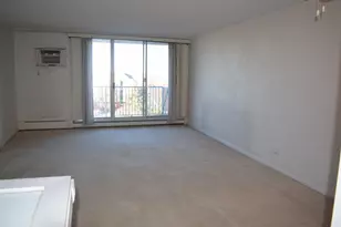 2200 S Stewart Ave, Lombard, IL 60148 - Photo 4