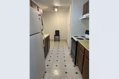 9074 W Terrace Drive #2E, Niles, IL 60714 - Photo 10