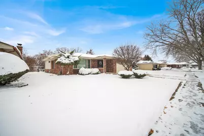 744 Academy Avenue, Matteson, IL 60443 - Photo 2