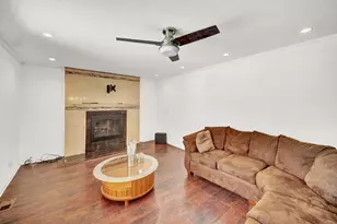 744 Academy Ave, Matteson, IL 60443 - Photo 14