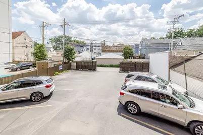 3451 W Montrose Avenue #1, Chicago, IL 60618 - Photo 4