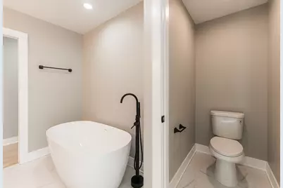 147 W North Avenue, Lombard, IL 60148 - Photo 24