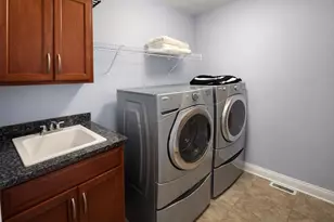 17950 Fountain Cir, Orland Park, IL 60467 - Photo 12