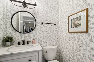 216 E Scranton Ave, Lake Bluff, IL 60044 - Photo 12