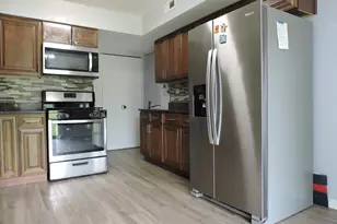 2216 Andover Ct, Schaumburg, IL 60194 - Photo 10