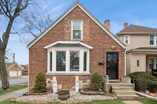 3067 N Neva Ave, Chicago, IL 60634 - Photo 2