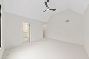 1310 N Eagle St, Naperville, IL 60563 - Photo 34