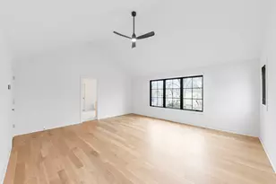 1310 N Eagle St, Naperville, IL 60563 - Photo 18