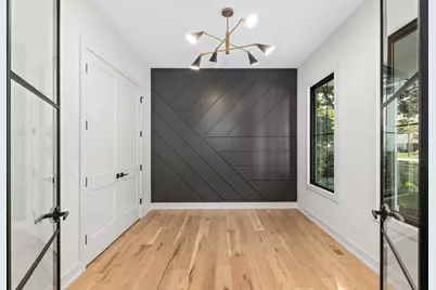 1314 N Eagle Street, Naperville, IL 60563 - Photo 2