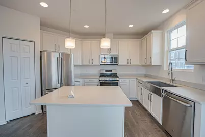 4449 Monroe Court, Naperville, IL 60564 - Photo 8