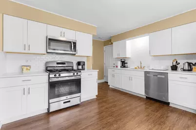 944 Carol Lane, Crete, IL 60417 - Photo 6