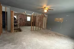 20 Academy St, German Valley, IL 61039 - Photo 12