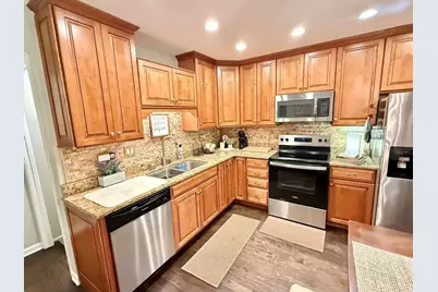 7624 Westview Lane, Woodridge, IL 60517 - Photo 6