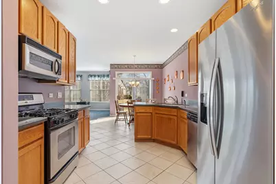21325 Windsor Lake Lane, Crest Hill, IL 60403 - Photo 2