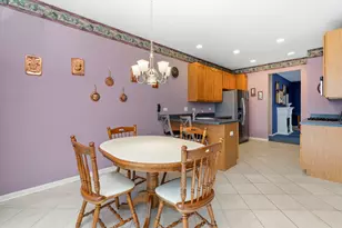 21325 Windsor Lake Ln, Crest Hill, IL 60403 - Photo 6