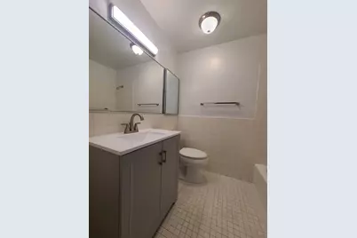 [Address not provided], Chicago, IL 60613 - Photo 12