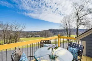 319 Territory Dr, Galena, IL 61036 - Photo 4