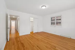 10454 S Claremont Ave, Chicago, IL 60643 - Photo 16