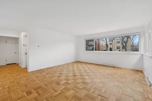 10454 S Claremont Ave, Chicago, IL 60643 - Photo 2