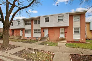 6521 N Kedzie Ave, Chicago, IL 60645 - Photo 1