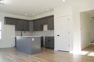 775 Kristin Dr, Normal, IL 61761 - Photo 14