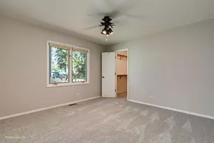 804 Manchester St, Naperville, IL 60563 - Photo 16