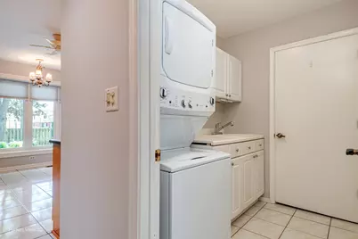 804 Manchester Street, Naperville, IL 60563 - Photo 20