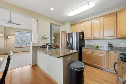 5680 Cambridge Way, Hanover Park, IL 60133 - Photo 10