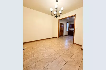 7532 S Vernon Avenue, Chicago, IL 60619 - Photo 10