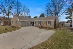1310 Broadmoor Dr, Champaign, IL 61821 - Photo 2