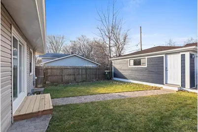 1614 North Avenue, Round Lake Beach, IL 60073 - Photo 6