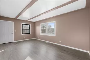 1614 North Ave, Round Lake Beach, IL 60073 - Photo 8