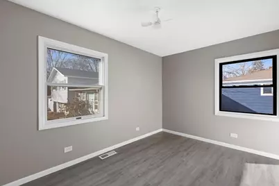 1614 North Avenue, Round Lake Beach, IL 60073 - Photo 16