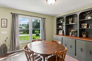 11111 Huron Dr, Spring Grove, IL 60081 - Photo 6