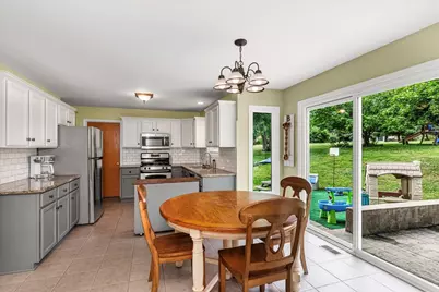 11111 Huron Drive, Spring Grove, IL 60081 - Photo 6