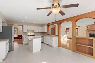 613 McDivitt Dr, New Lenox, IL 60451 - Photo 14