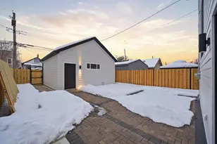 4908 N Austin Ave, Chicago, IL 60630 - Photo 24