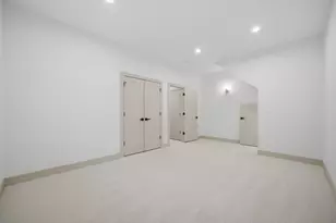 4908 N Austin Ave, Chicago, IL 60630 - Photo 20